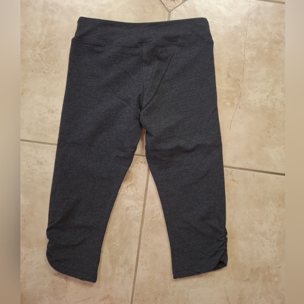 Women's Gray Leggings